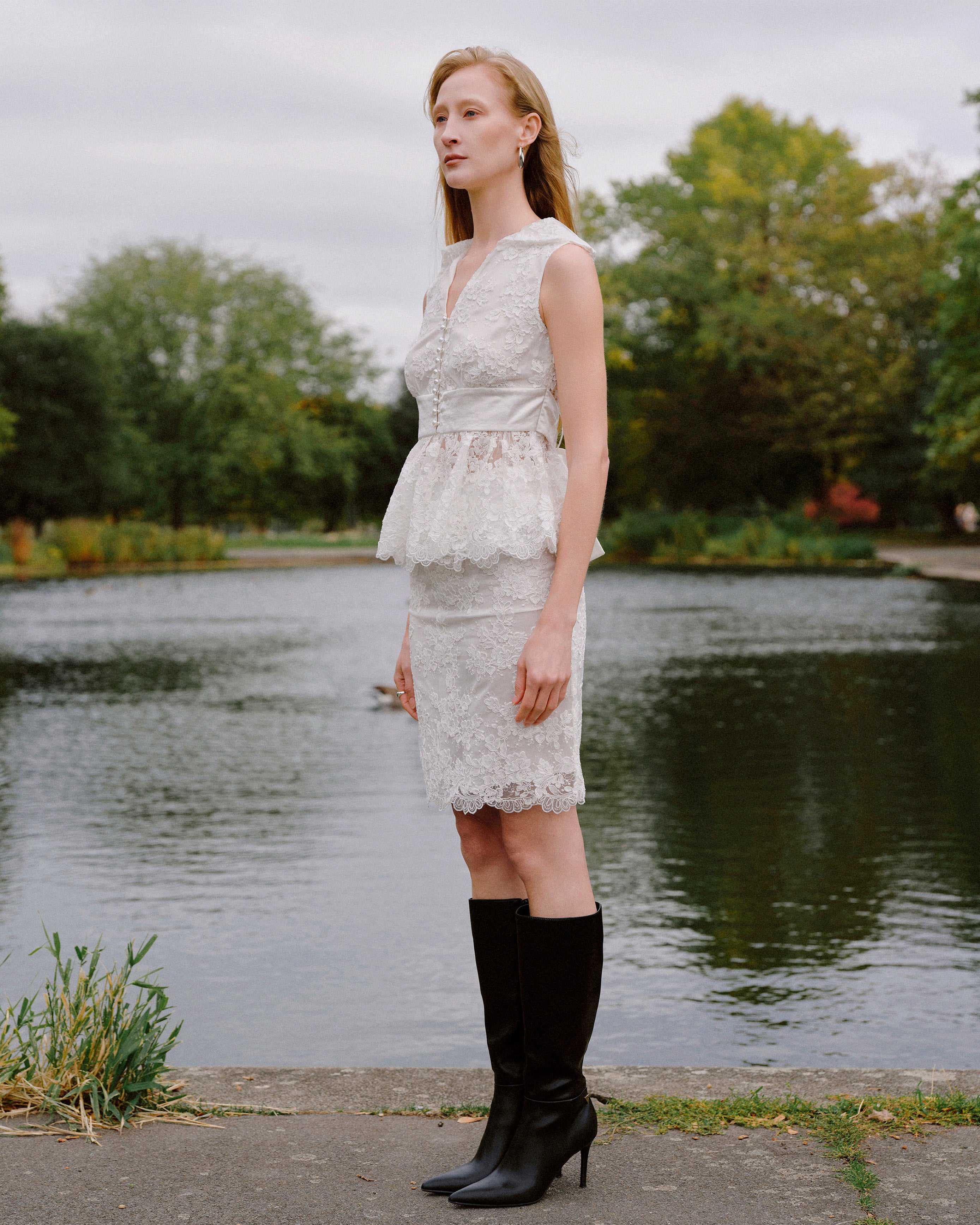 ELIO LACE SKIRT