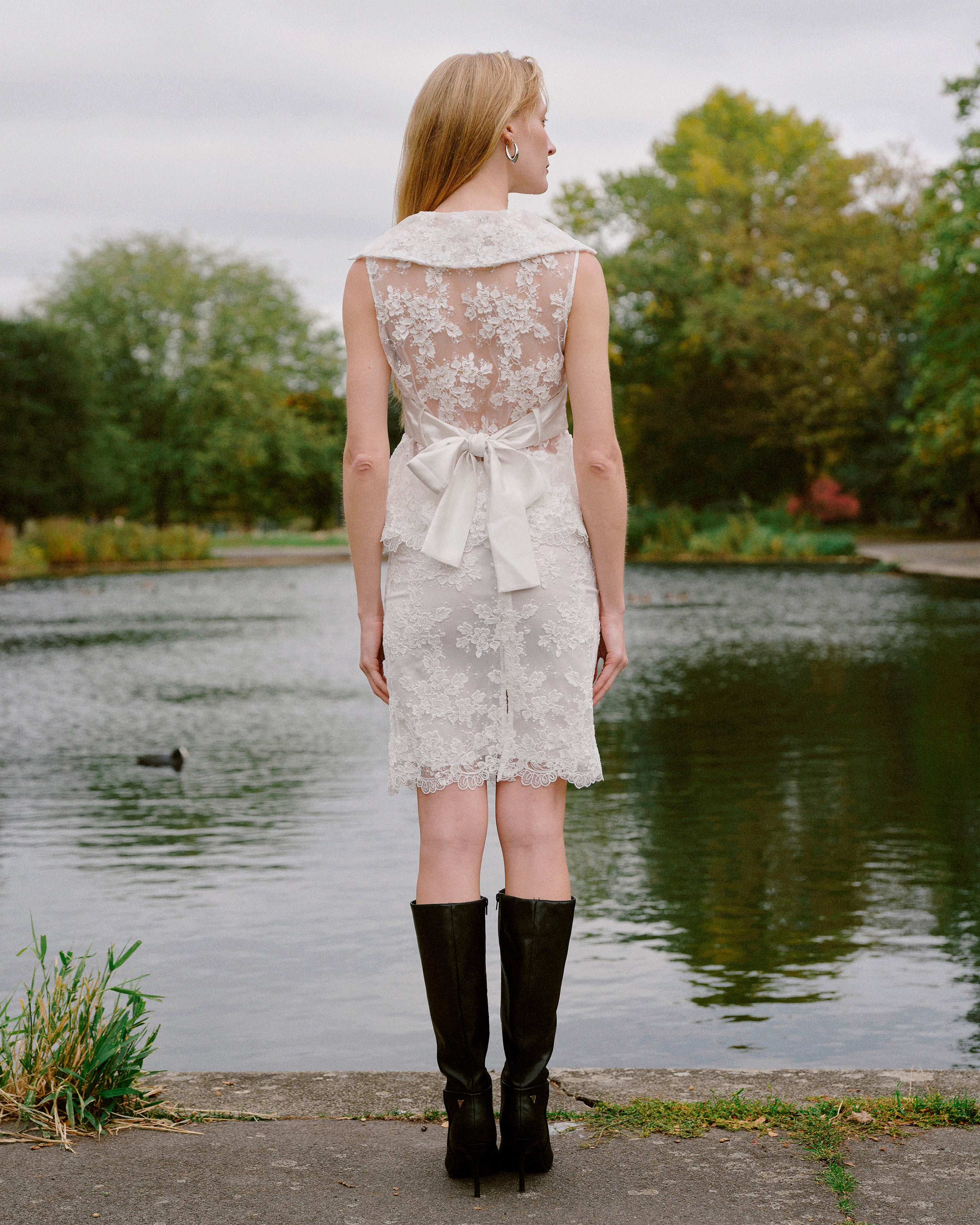 ELIO LACE SKIRT