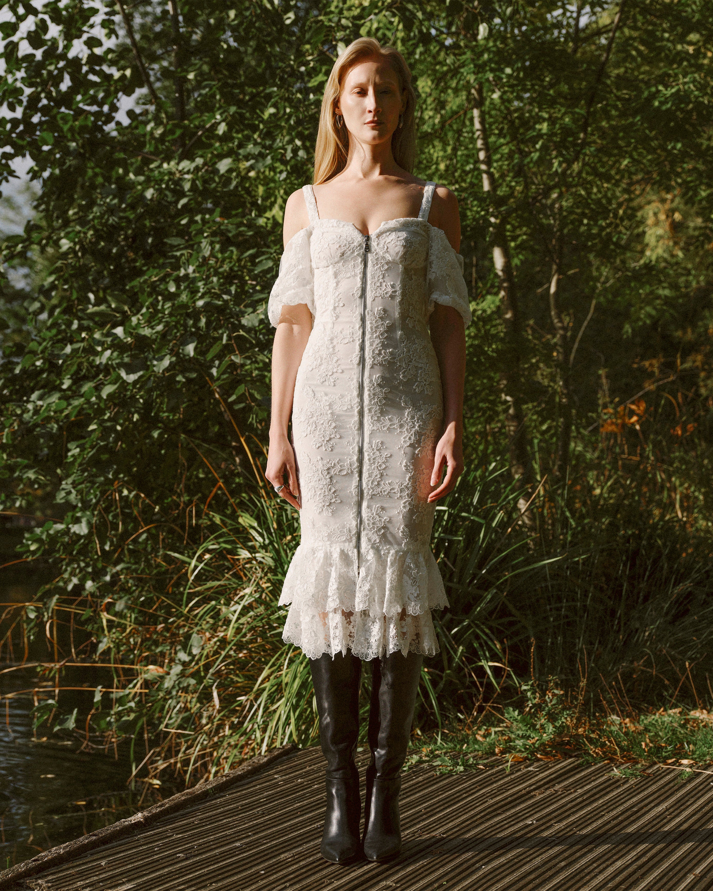 ELIO LACE DRESS