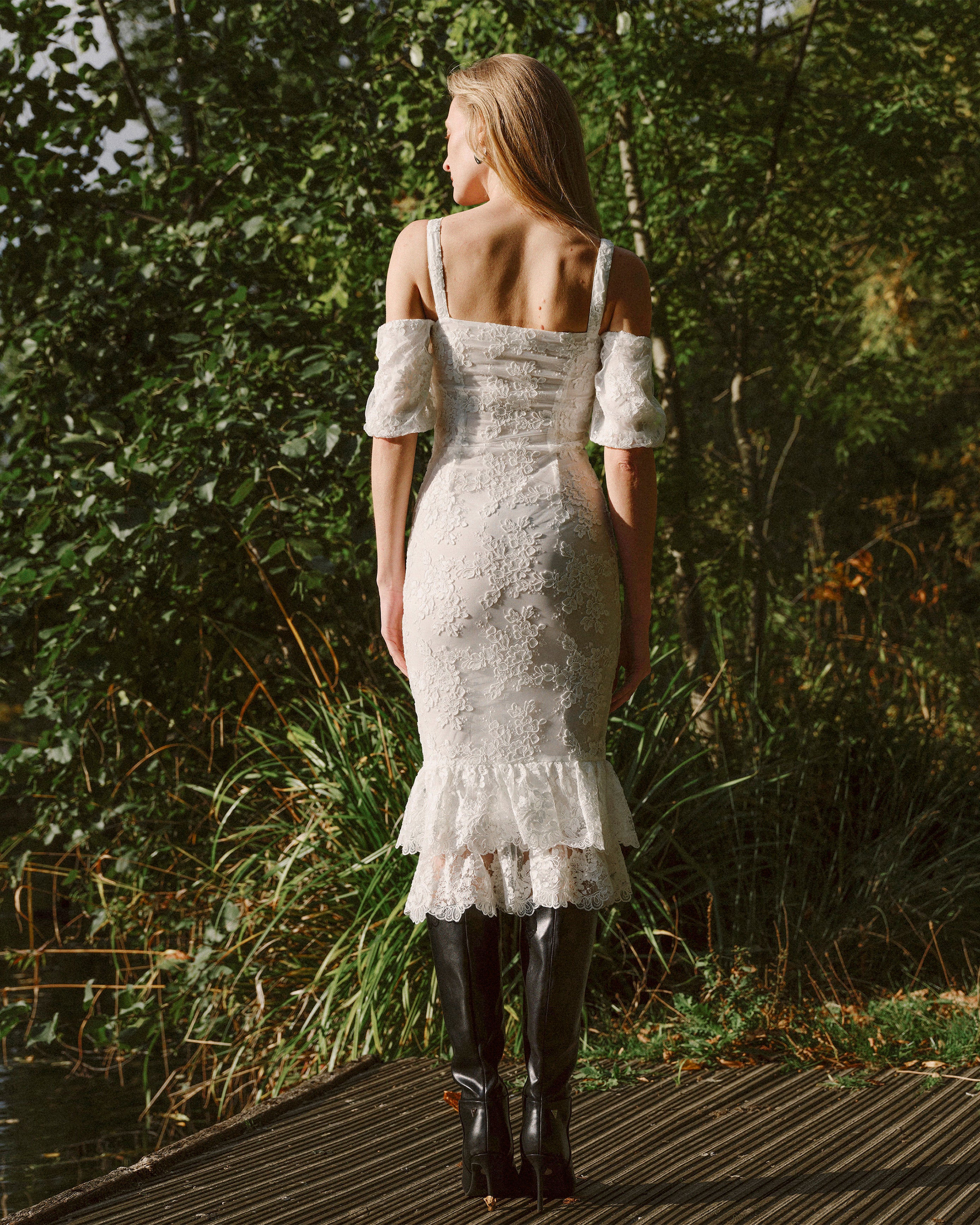 ELIO LACE DRESS